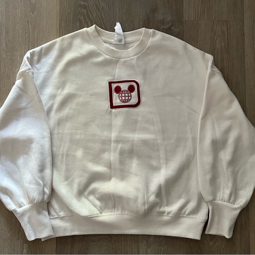 Walt Disney World sweatshirt